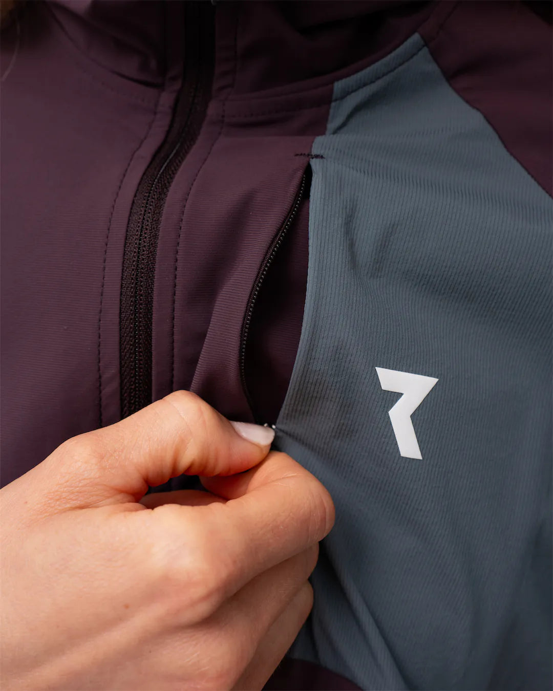 Phantom Running Thermal Quarter Zip Women