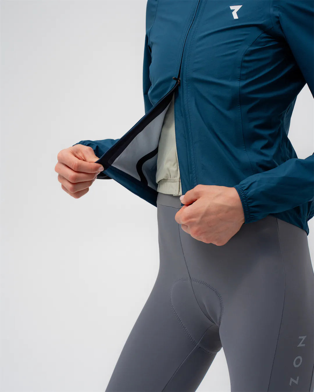 Signature Cycling Rain Jacket Women