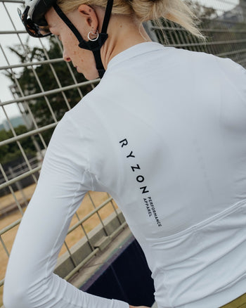 Lookbook Vela Cycling Thermal Longsleeve Jersey Women 67