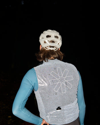 Lookbook Here to Shine Cycling Gilet Unisex 9