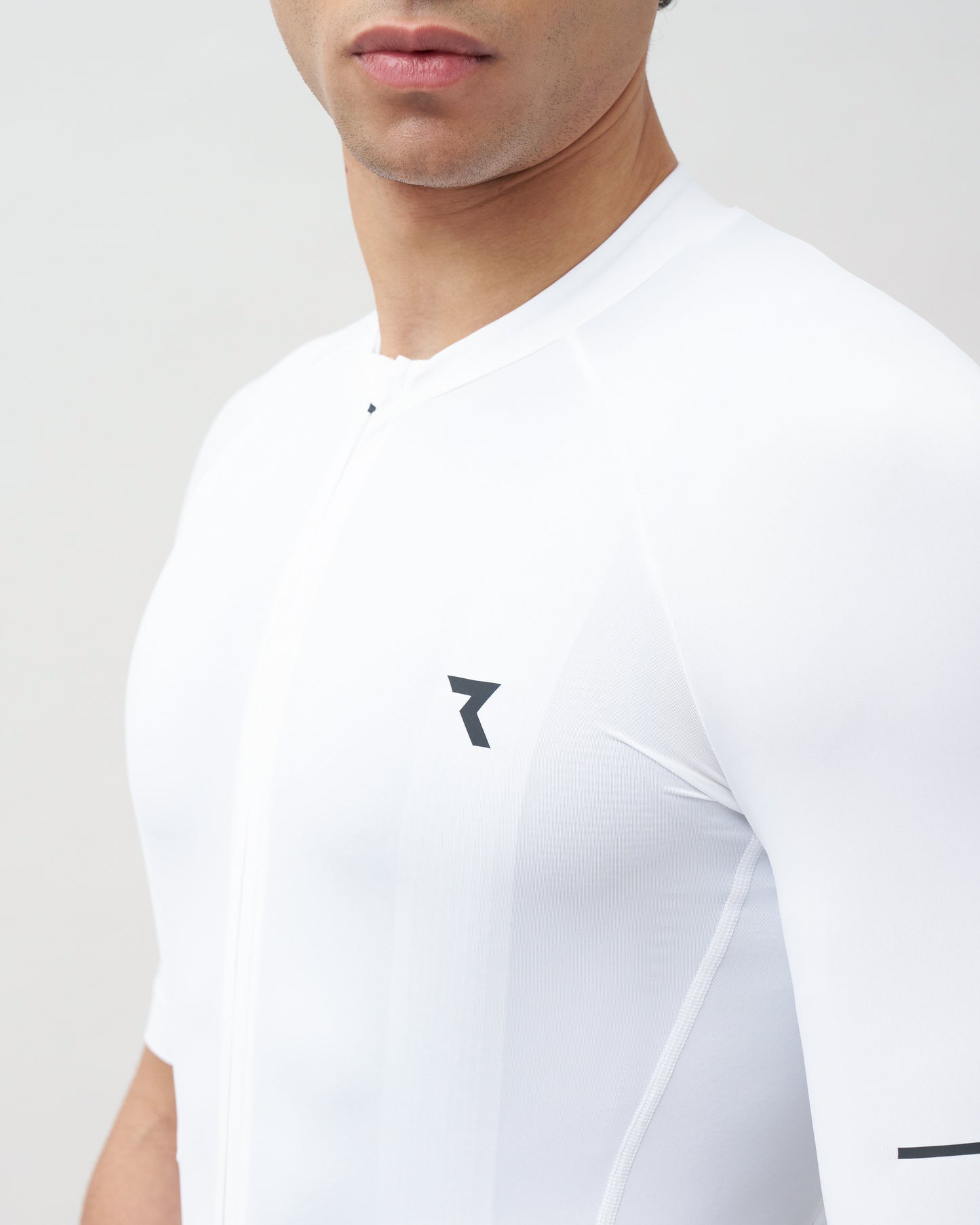 7028XXAW;model