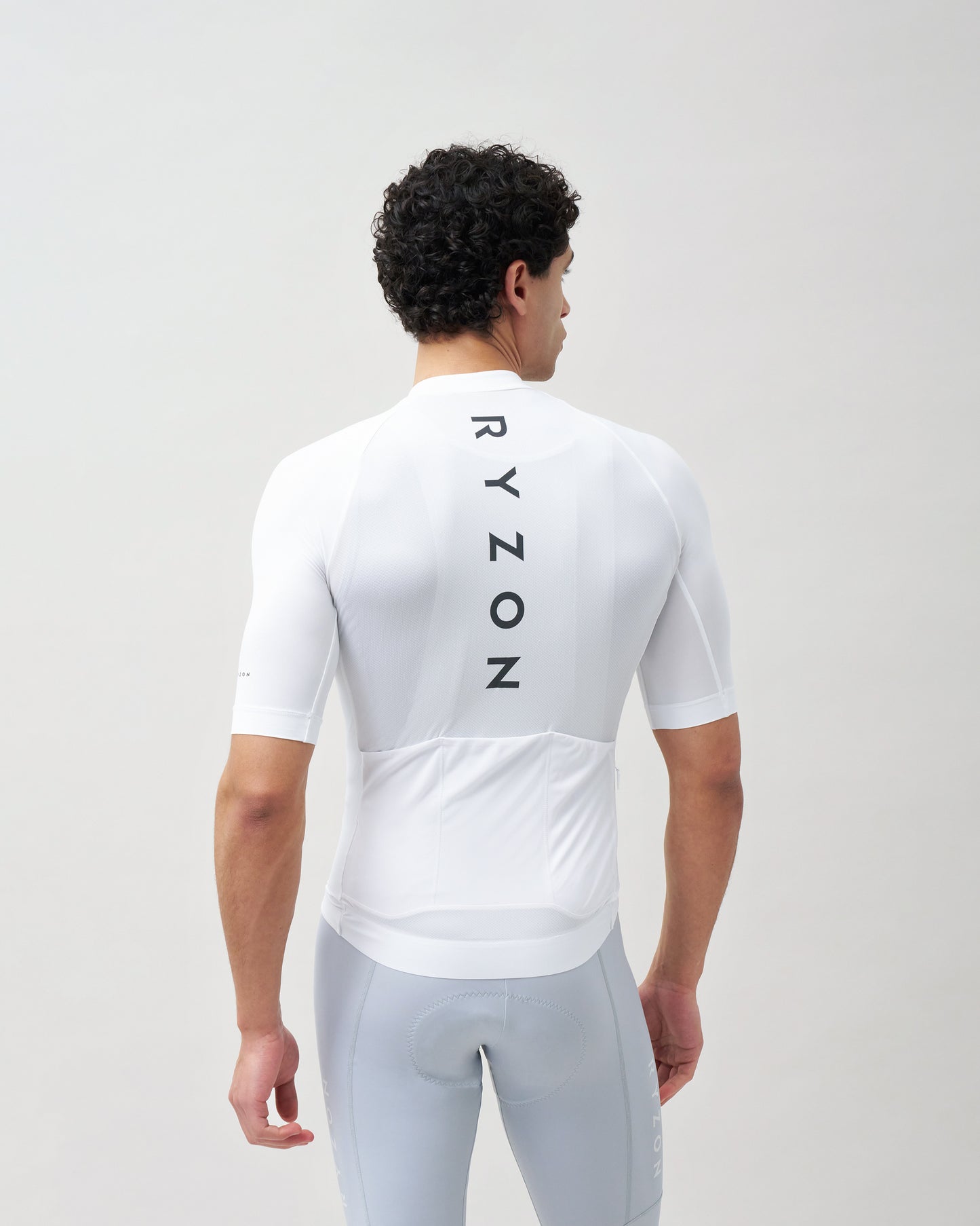 7028XXAW;model