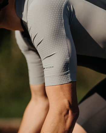 Lookbook Myth Triathlon Aero Sleeve Suit Men 1st Generation 27
