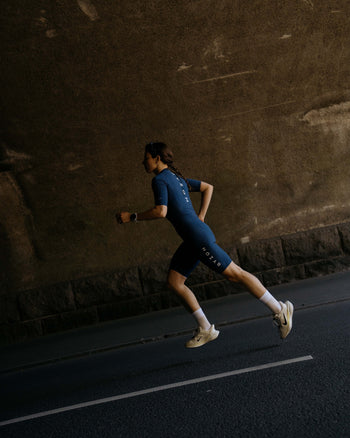 Lookbook Myth Triathlon Aero Sleeve Suit Women 1st Generation 29